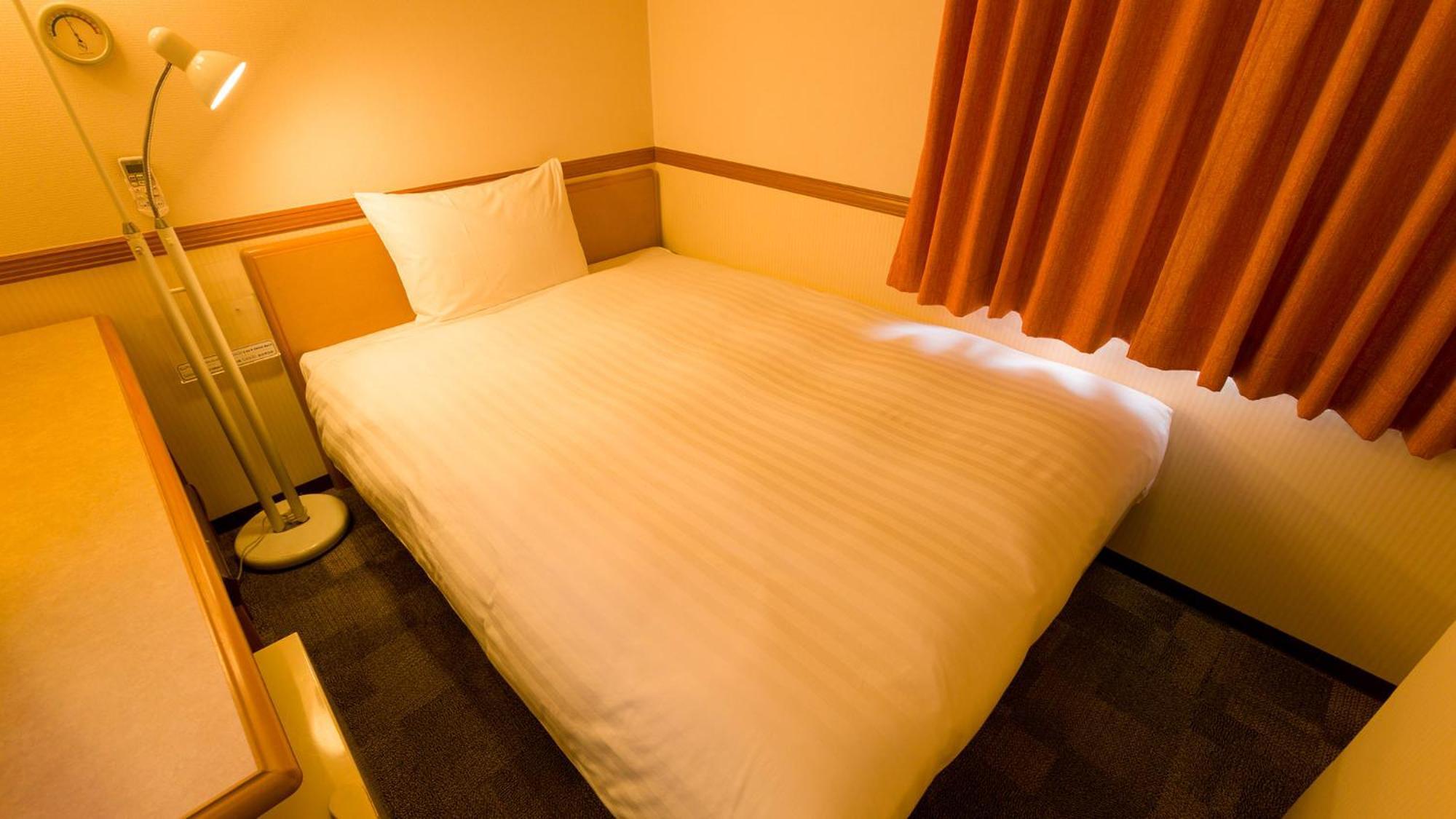 Toyoko Inn Kobe Sannomiya-Eki Higashi 客房 照片