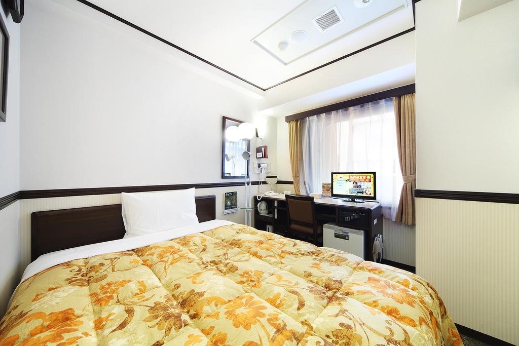 Toyoko Inn Kobe Sannomiya-Eki Higashi 外观 照片
