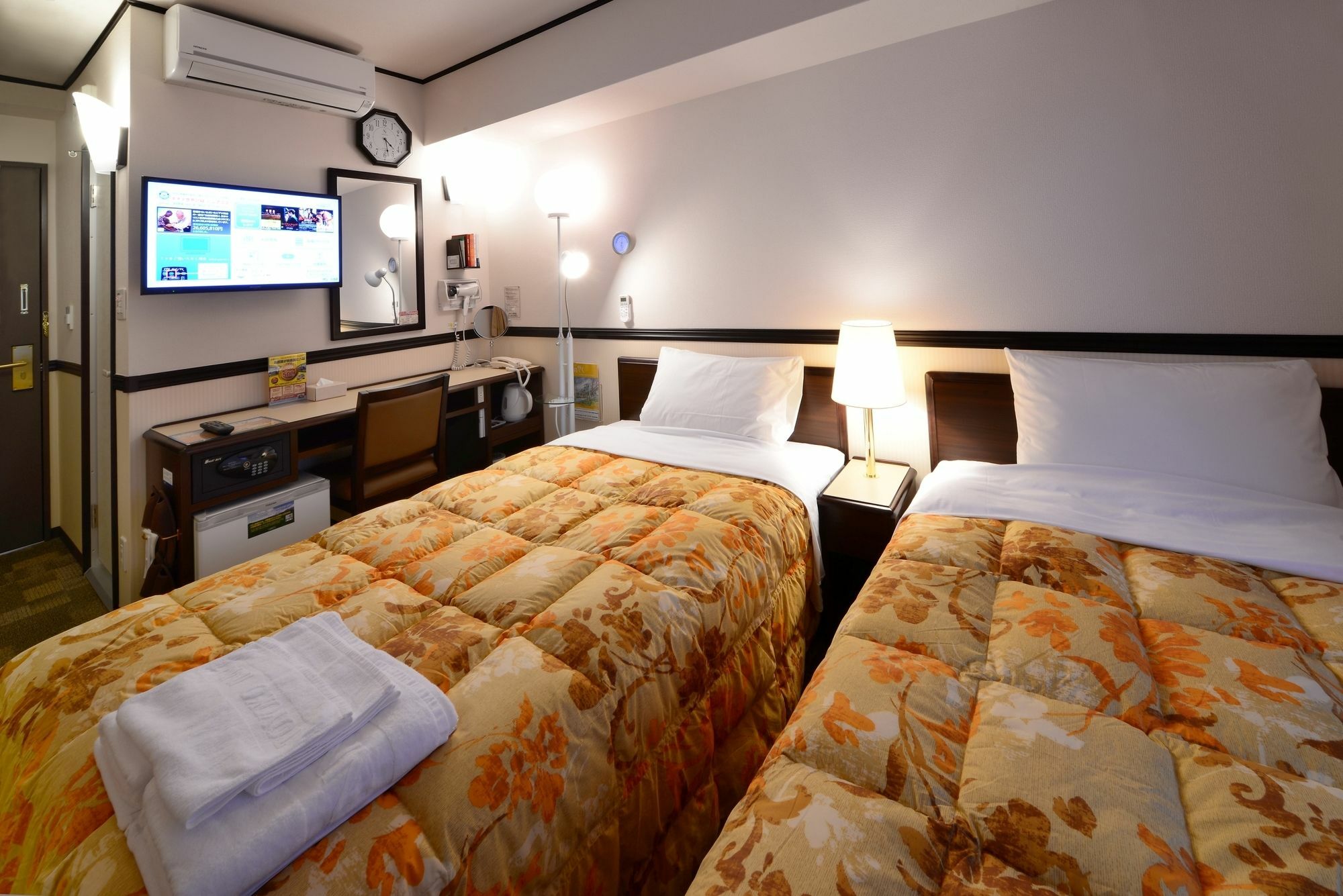 Toyoko Inn Kobe Sannomiya-Eki Higashi 外观 照片